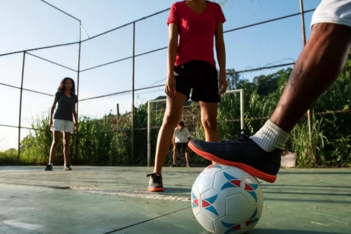 Larangan larangan dalam bermain futsal apa saja dan mengapa